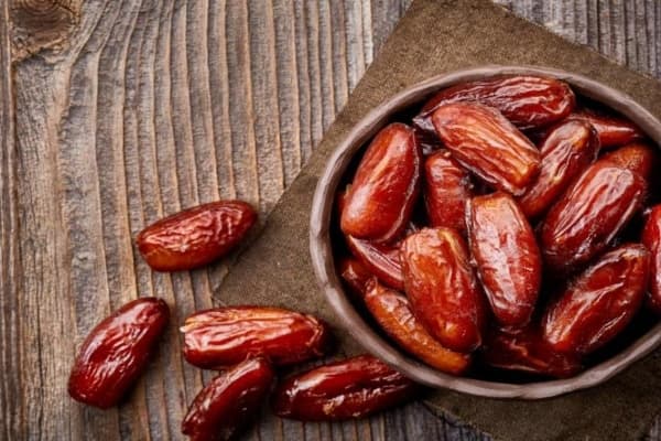 تصویر 3 از قیمت خرما ربی تازه + پخش تولیدی عمده کارخانه